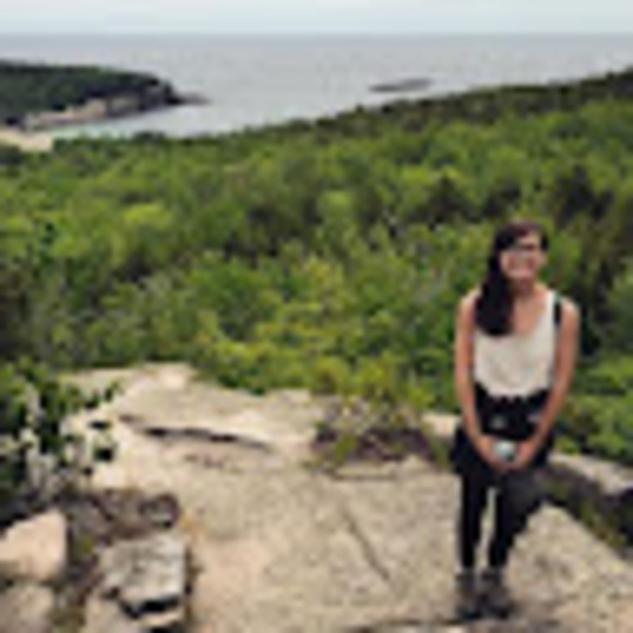 Meet your Posher, Megan - Picture 1 of 1